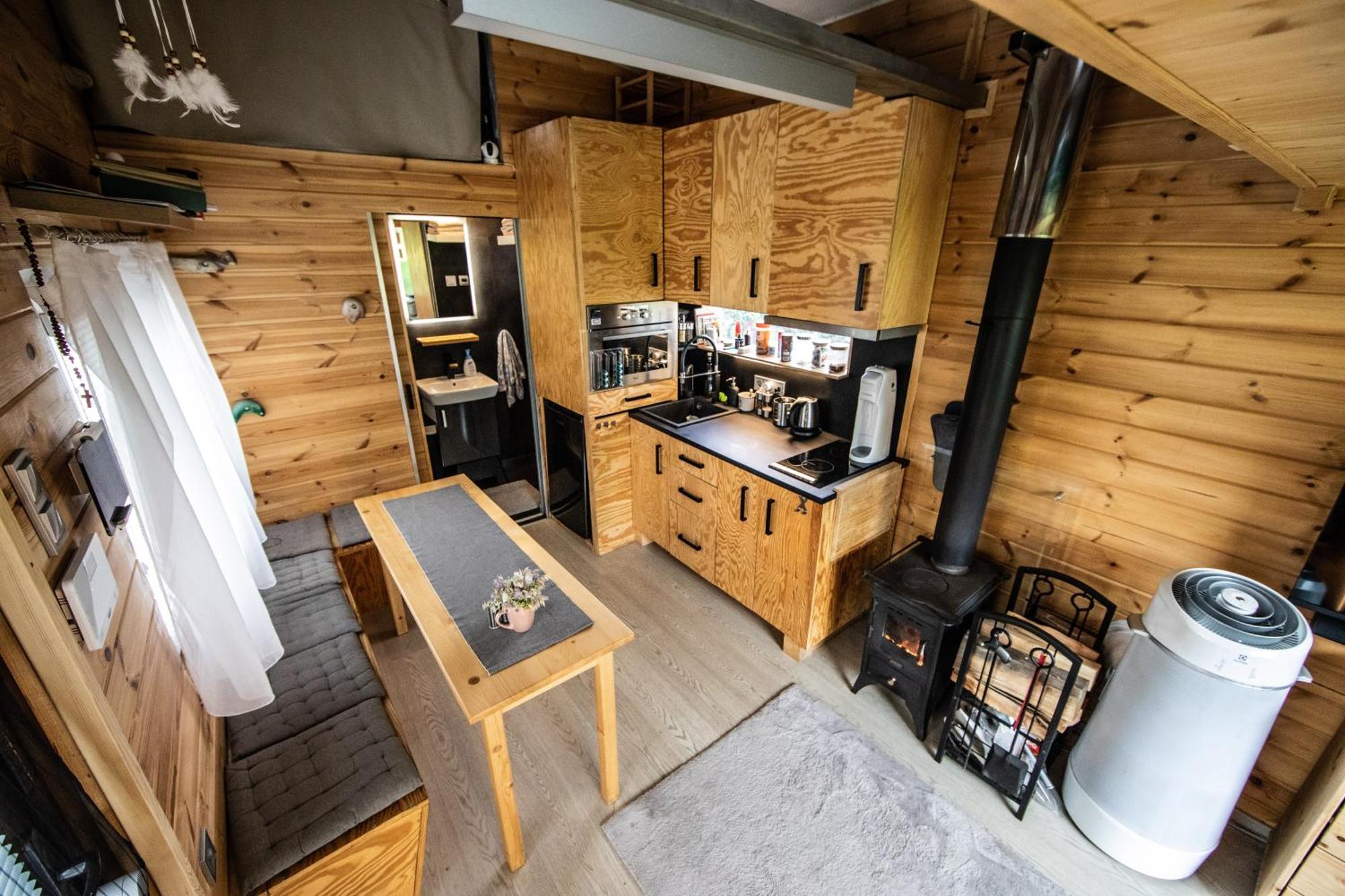 Tiny House - Chatka V Rezi U Prahy Husinec  Экстерьер фото